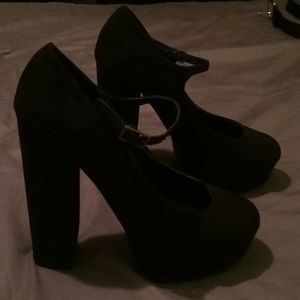 Forever 21 Black Mary Jane Platform Pumps